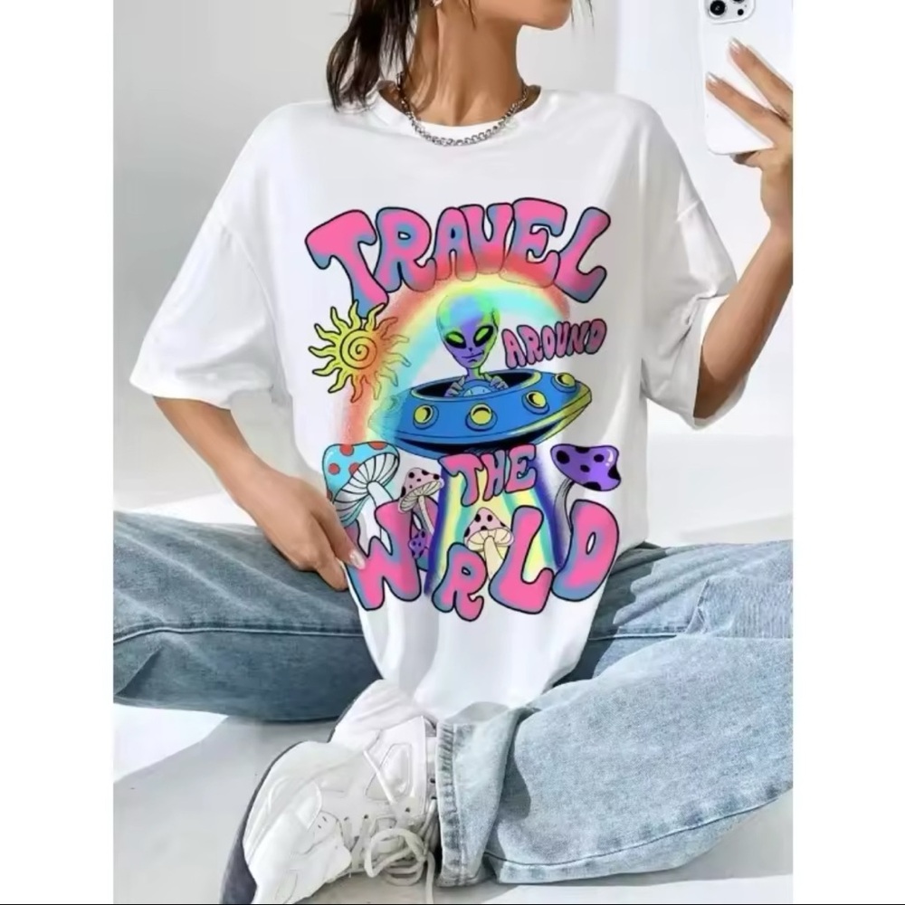 White Oversized T-shirt